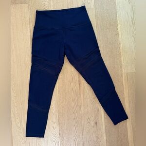 Zella capris yoga pant with sheer cut out